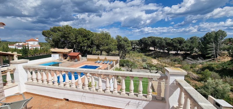 Casalunya International Real Estate Agency - inmobiliaria