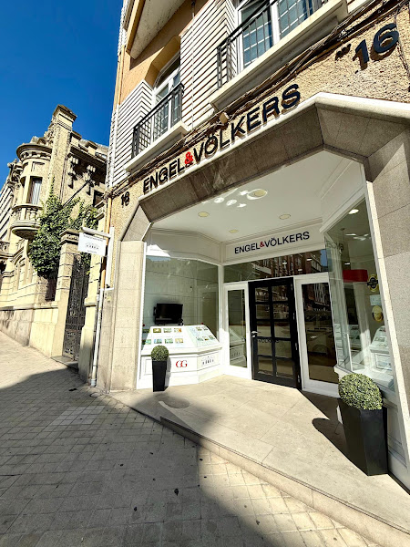 Inmobiliaria Engel & Völkers La Coruña