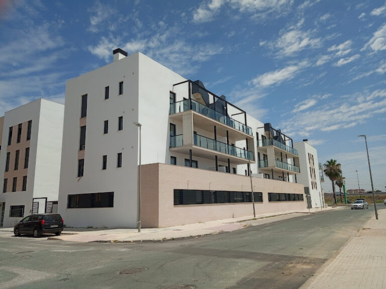 Residencial Vega del Rey – CARALCA – Viviendas de Obra Nueva en Sevilla